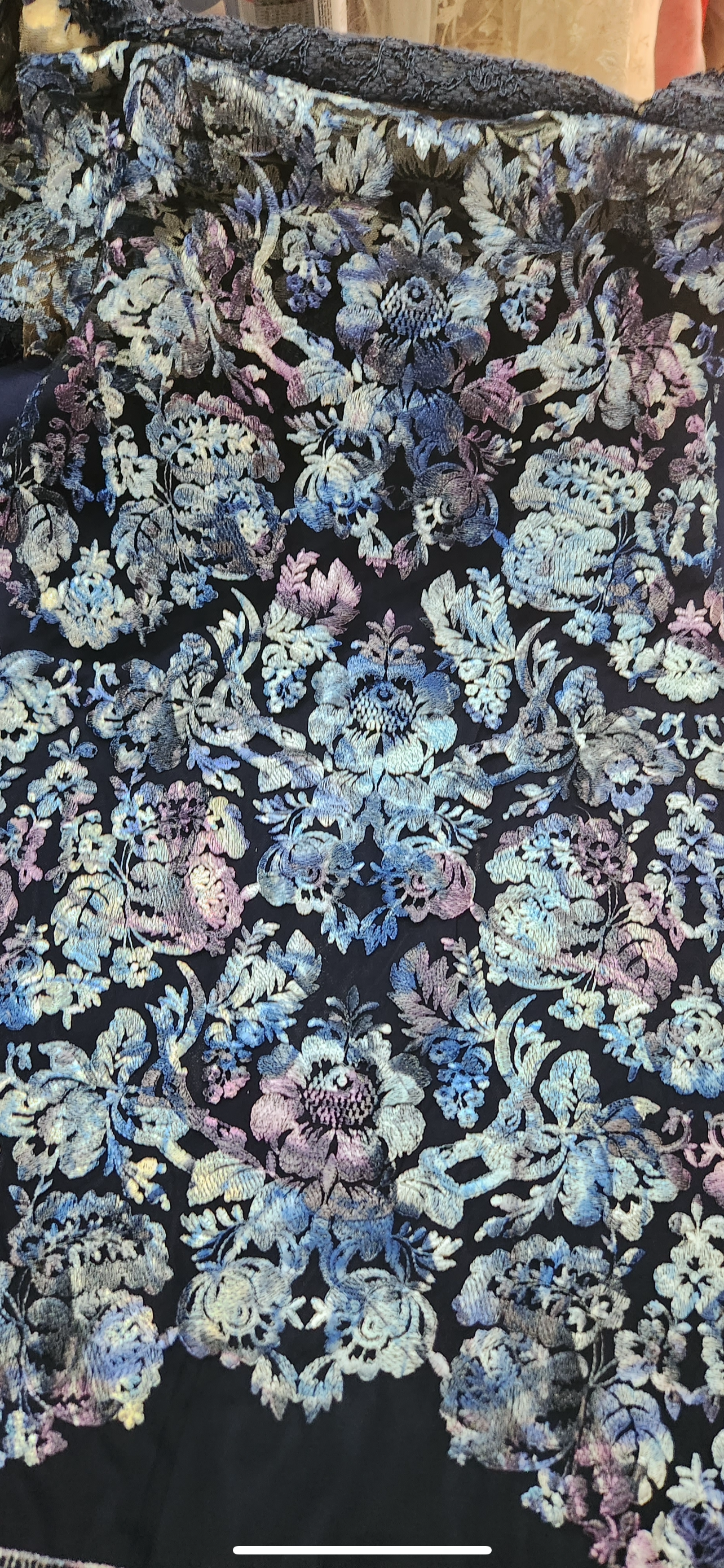 Colours lace embroidery